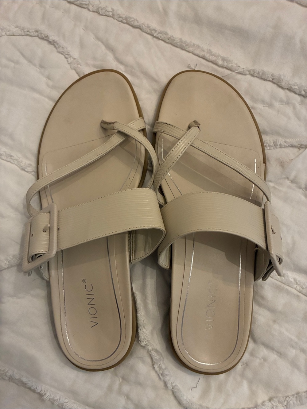 Vionic Women's Cream Beige Adjustable Buckle Slide Leather Comfort Sandals 9Wide
